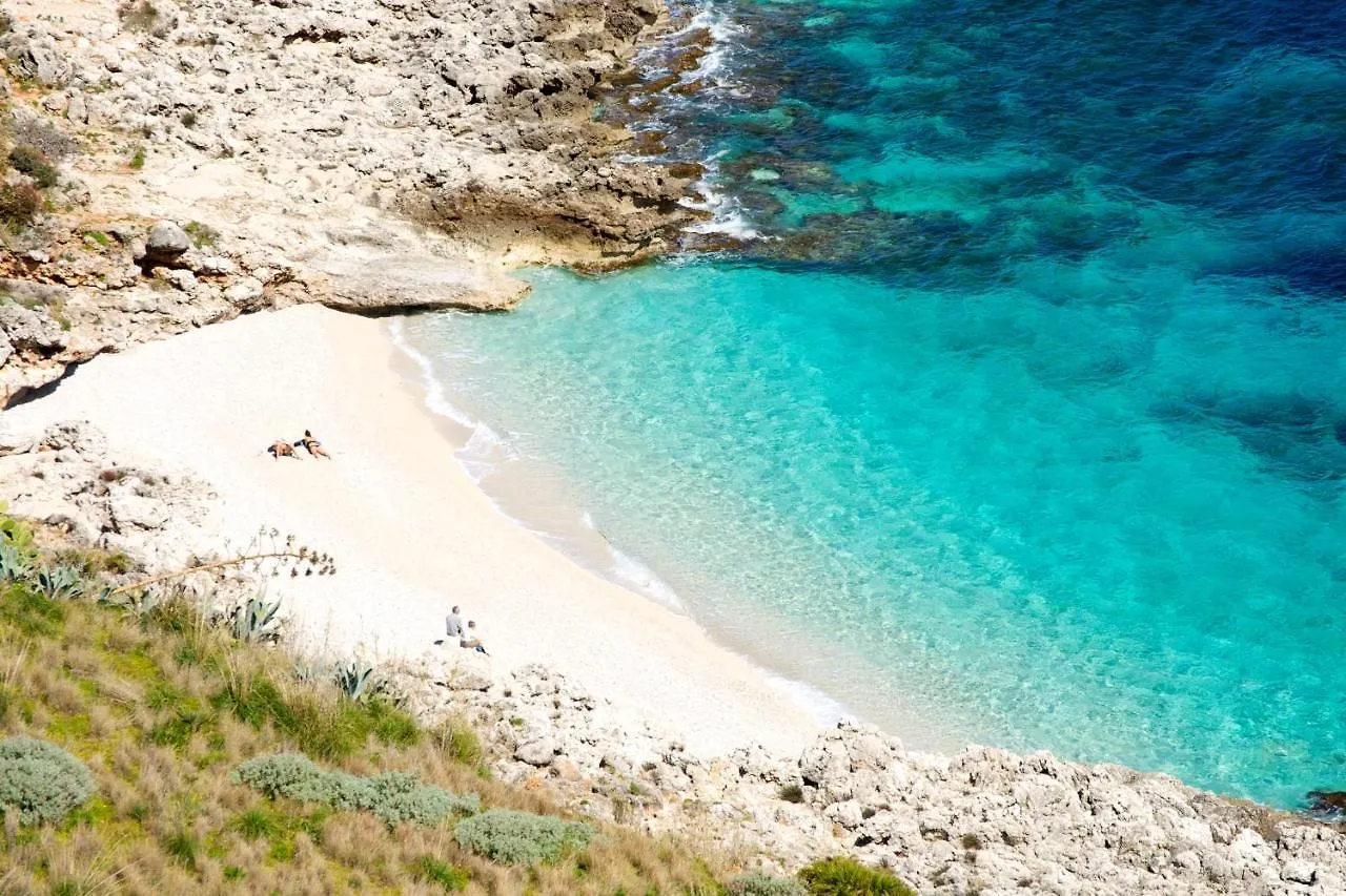 A Mare Appartamenti Castellammare del Golfo 0*,  Italy